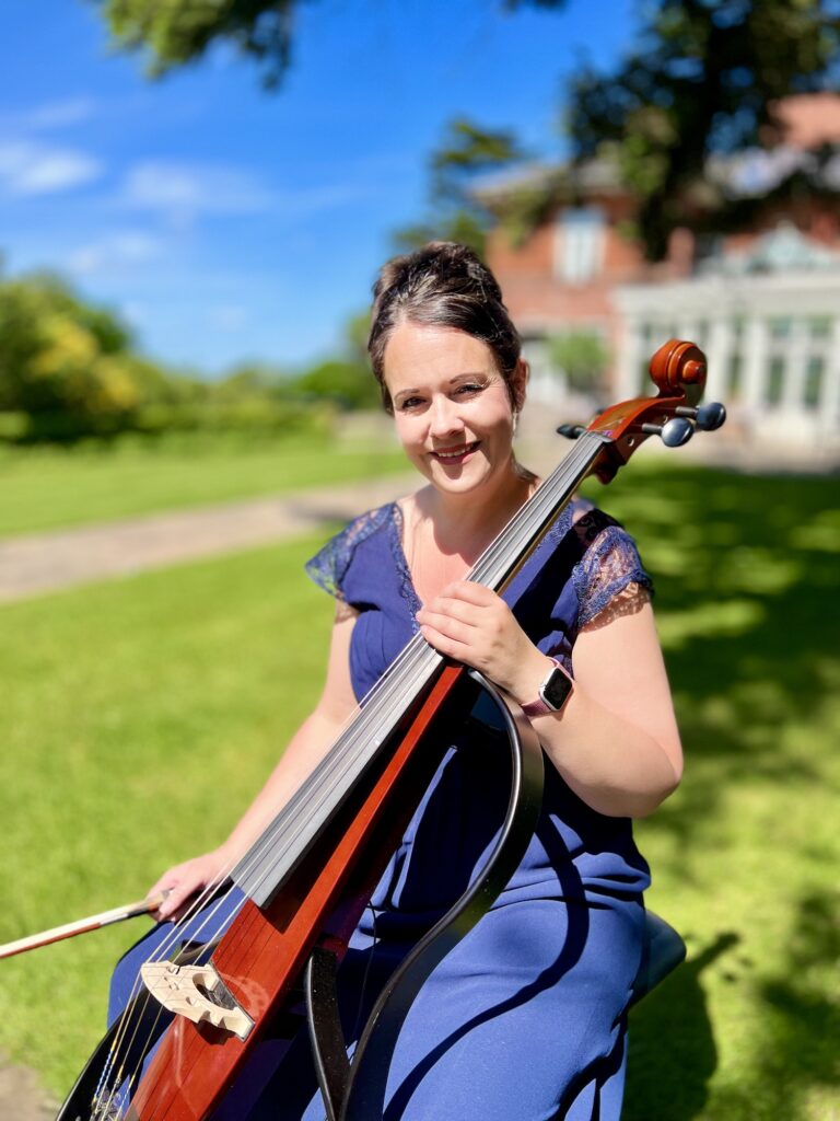 Wedding Cellist