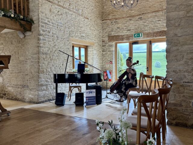 JAM Duo at Kingscote Barn in the Cotswolds
