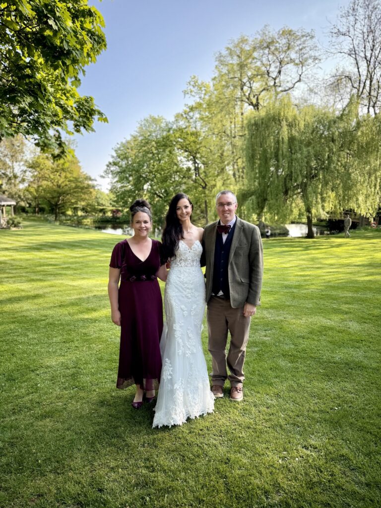 JAM Duo with the bride at Mulberry House in Essex