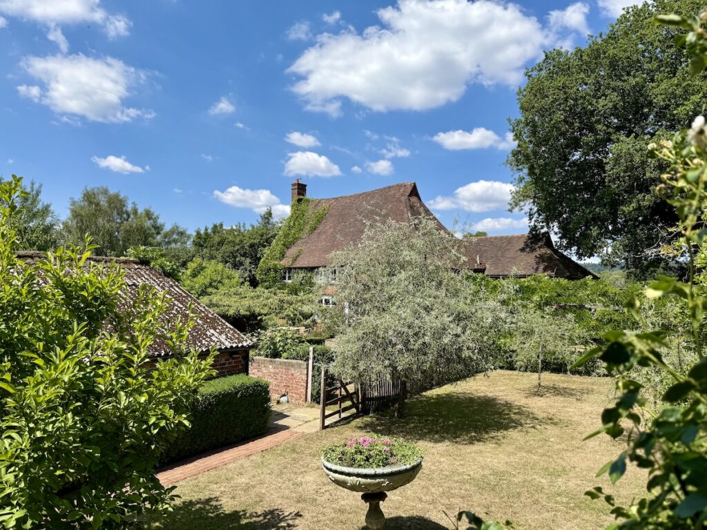 Outdoor space at High Billingshurst Farm in Surrey