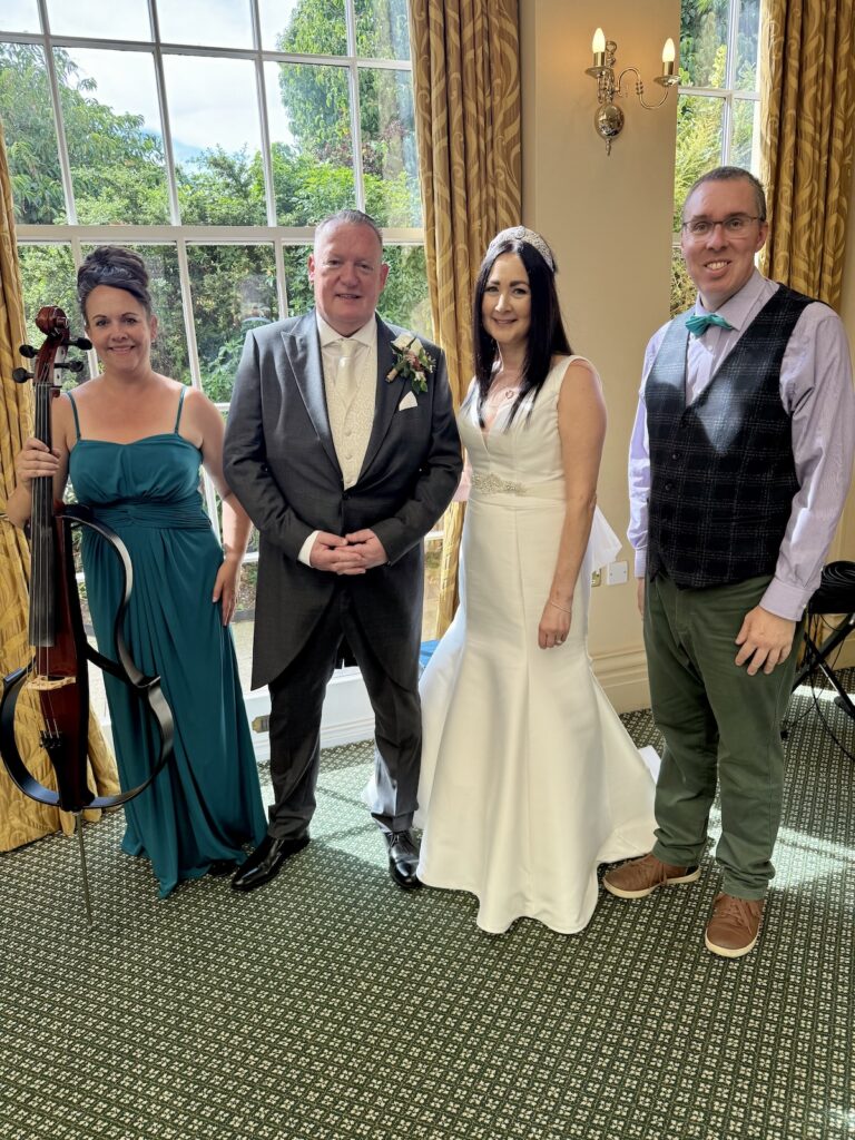 JAM Duo with wedding couple at The Lawn, Rochford, Essex