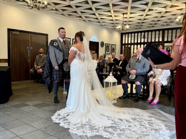 Bride and Groom Ceremony at the Radisson Blu in Edinburgh