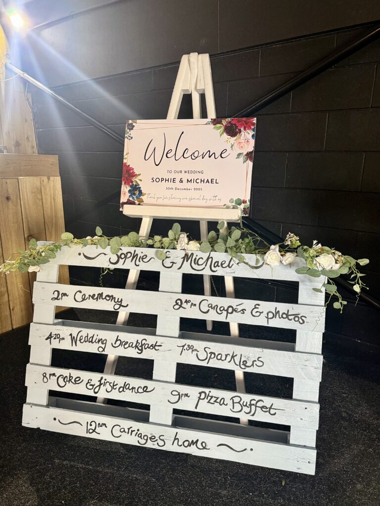 Relaxed winter wedding drinks reception with live musicians
