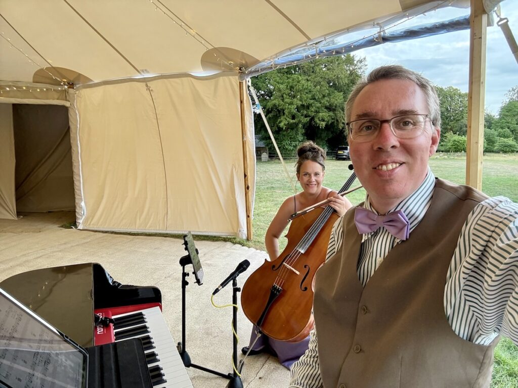 JAM Duo during the wedding meal at Cornwell Manor in the Cotswolds with daytime music by JAM Duo, Cello and Piano