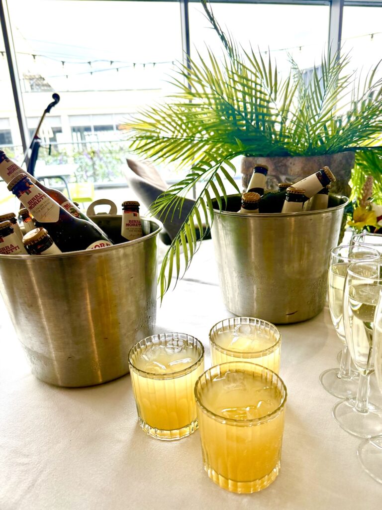 Drinks with music by JAM Duo at Waterfront Southport Hotel